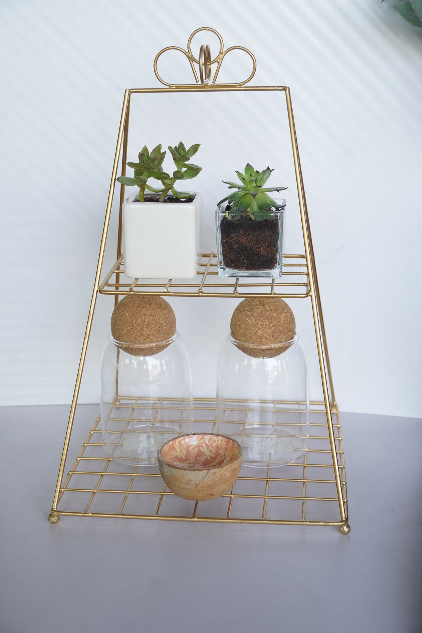 Gold Metal 2-Tier Display Stand