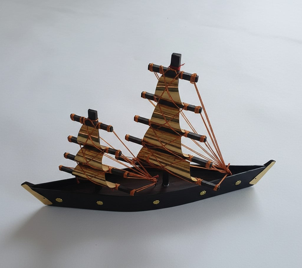 Luxury Islamic Home Décor Set with Wall Art, Metal Leaf Art, Ceramic Vase, Decorative Lantern & Showpiece