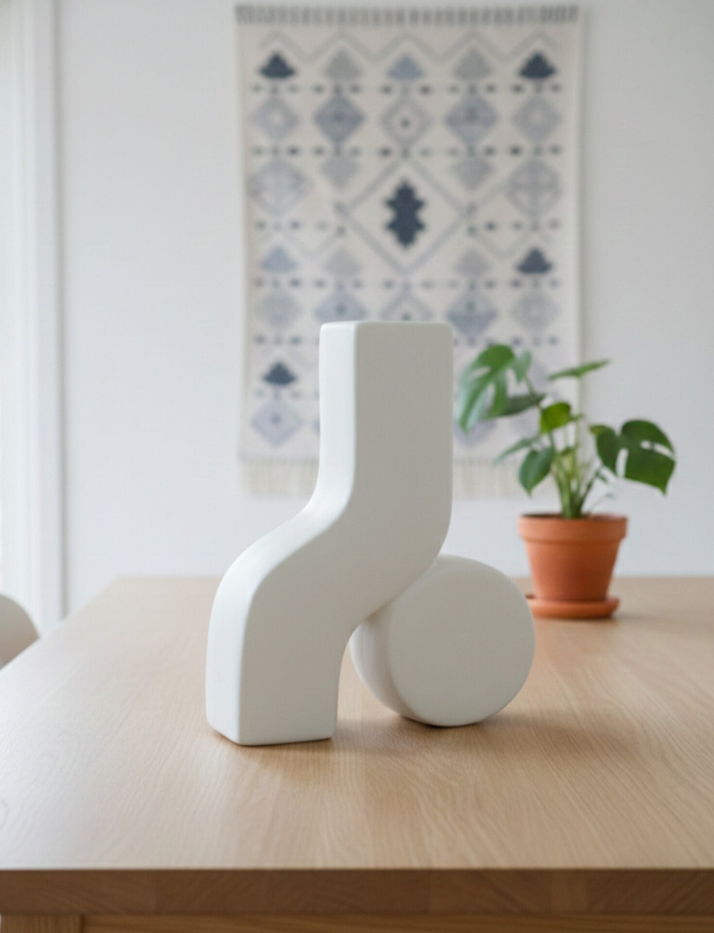 Modern Abstract White Ceramic Showpiece